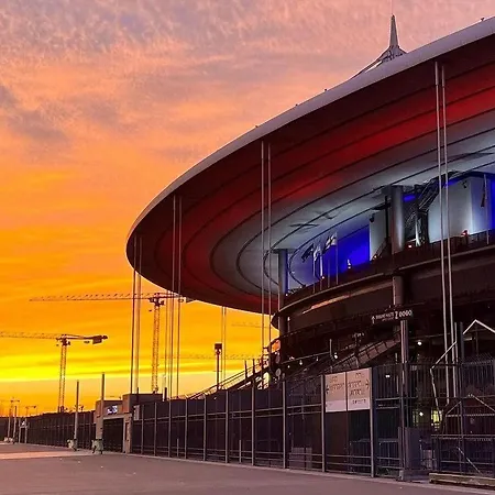 홈스테이 Paris Stade De France *
